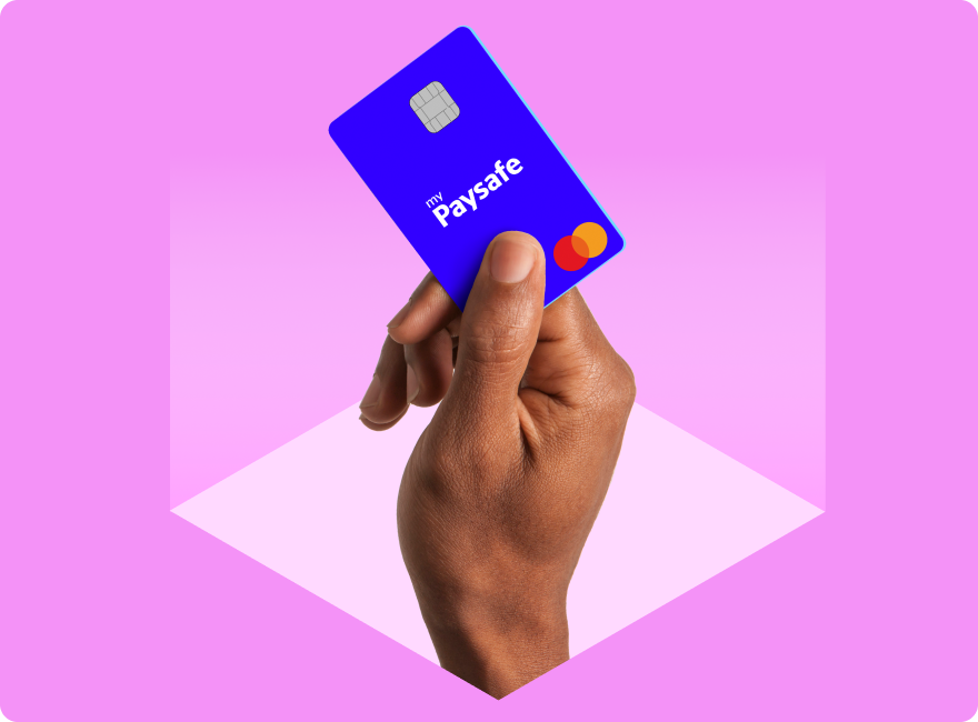 Tarjeta Paysafecard sobre fondo azul